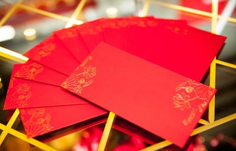 孩過(guò)年收兩萬(wàn)紅包秒殺父母年終獎(jiǎng)，孩子紅包你會(huì)怎么處理？——安穎心理蔡宋華接受惠州電視臺(tái)采訪(fǎng)